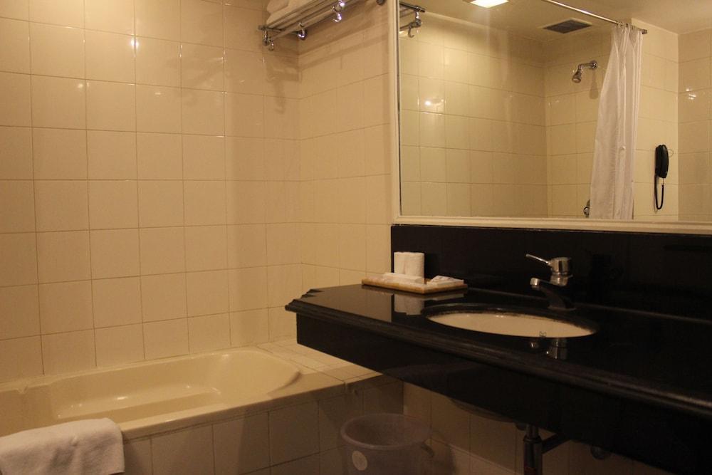 Hotel Om Tower Dźajpur Zewnętrze zdjęcie