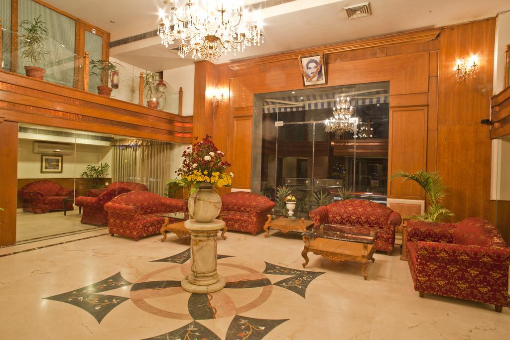 Hotel Om Tower Dźajpur Zewnętrze zdjęcie